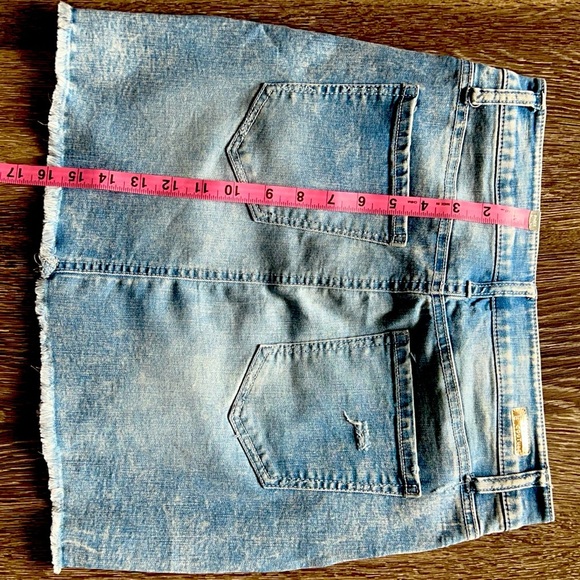 Tinseltown - Distressed Pearl Detailed Denim Jean Skirt - Picture 7 of 7